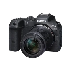Canon EOS R7+RF-S 18-150 F3.5-6.3 IS ST