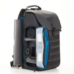 Tenba Description courte : Le sac à dos AXIS V2 LT 20L Noir allie légèreté et robustesse pour protéger votre équipement photo. A