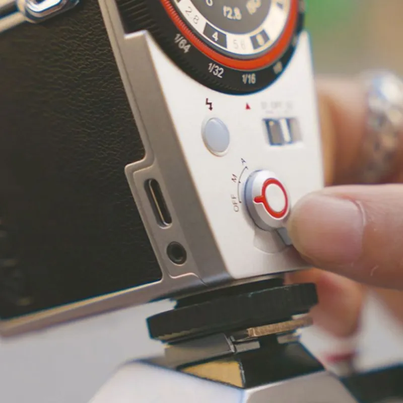 GODOX Flash d'appareil photo Retro Lux Cadet - Capturez avec aisance et style