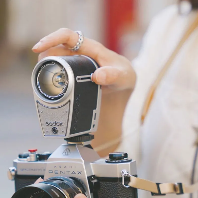 GODOX Flash d'appareil photo Retro Lux Cadet - Capturez avec aisance et style