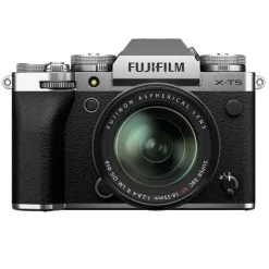 Fujifilm X-T5 +XF 18-55Silver