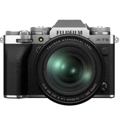 Fujifilm X-T5 +XF 16-80Silver