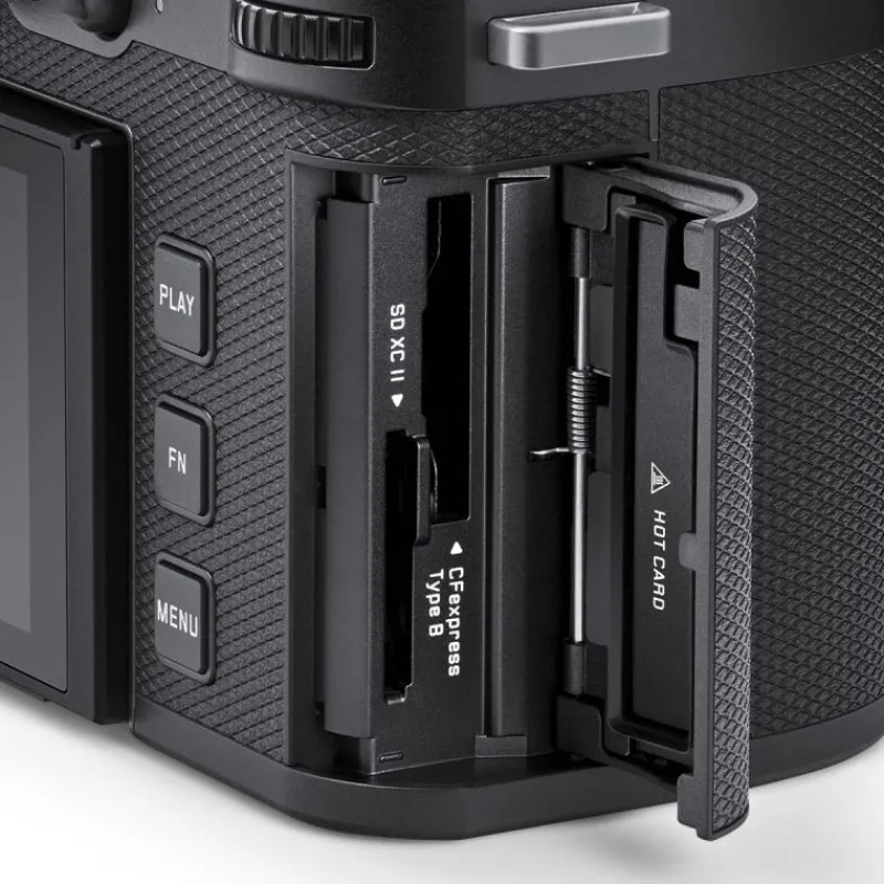 Leica SL3 - Excellence photographique avec capteur triple résolution et autofocus hybride