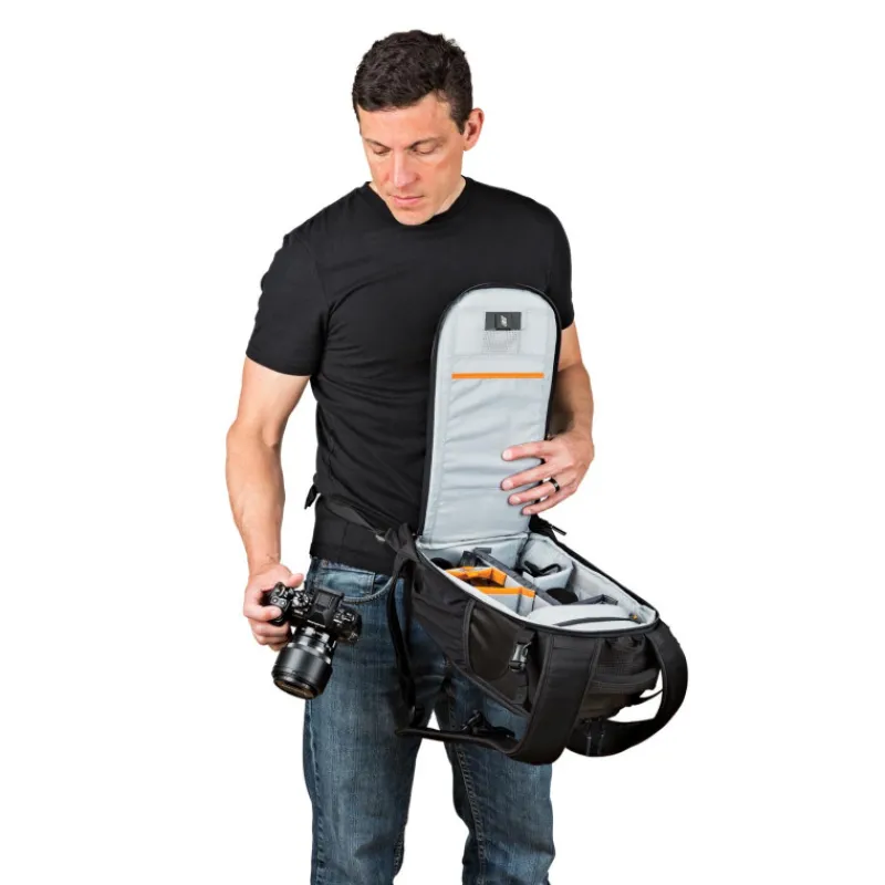Lowepro FLIPSIDE 200 AW II NOIR