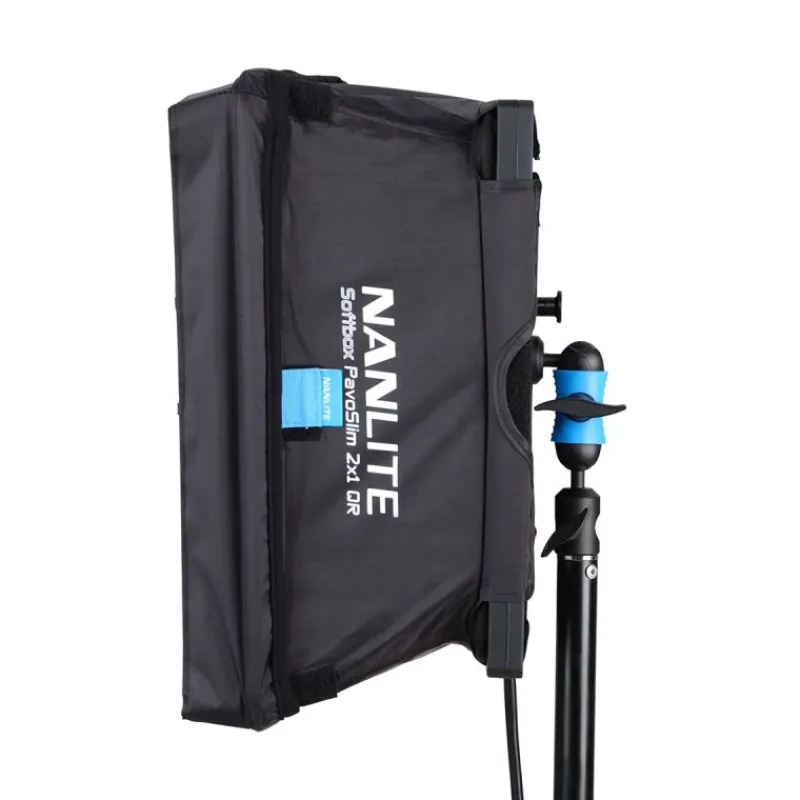 NANLITE PavoSlim 120C – Panneau LED RGBWW ultra-fin et polyvalent