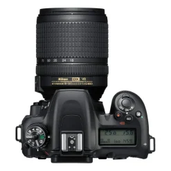 Nikon D7500 + AF-S DX 18-140 mm f/3,5-5,6 VR - Panajou