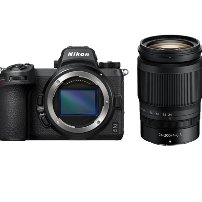 Nikon Z 6II + 24-200 MM