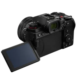 Panasonic LUMIX S5D + 18-40mm - Hybride plein format compact, vidéo 4K et stabilisation