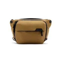 Peak Design Everyday Sling 3L V2 Coyote - Sac photo compact et polyvalent - Panajou