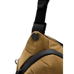 Peak Design Everyday Sling 3L V2 Coyote - Sac photo compact et polyvalent - Panajou