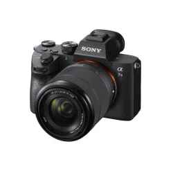 Sony ALPHA 7 III + 28-70 mm - Panajou