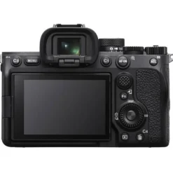 Sony ALPHA 7 IV + FE 28-70 mm + 50 1,8